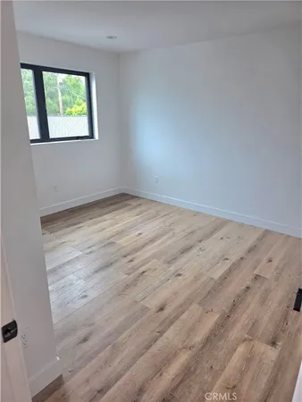 $3,950 | 6128 Hazeltine Avenue, Van Nuys, CA 91401