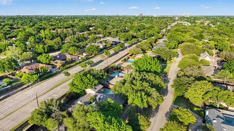 $1,059,200 | 6517 Briarmeade Drive, Dallas, TX 75254