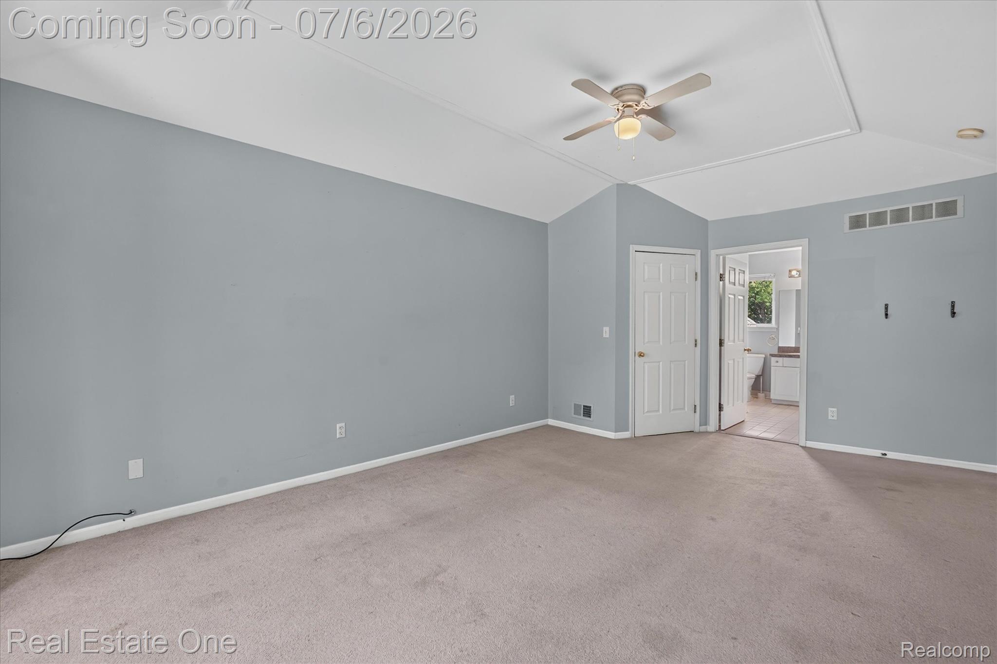 9610 Forest Ridge Drive Clarkston, MI 48348 - Photo 33 of 77 26-9610-Forest-Ridge-Dr-Village-of-Clarkston-MI-48348-WindowStill.jpg