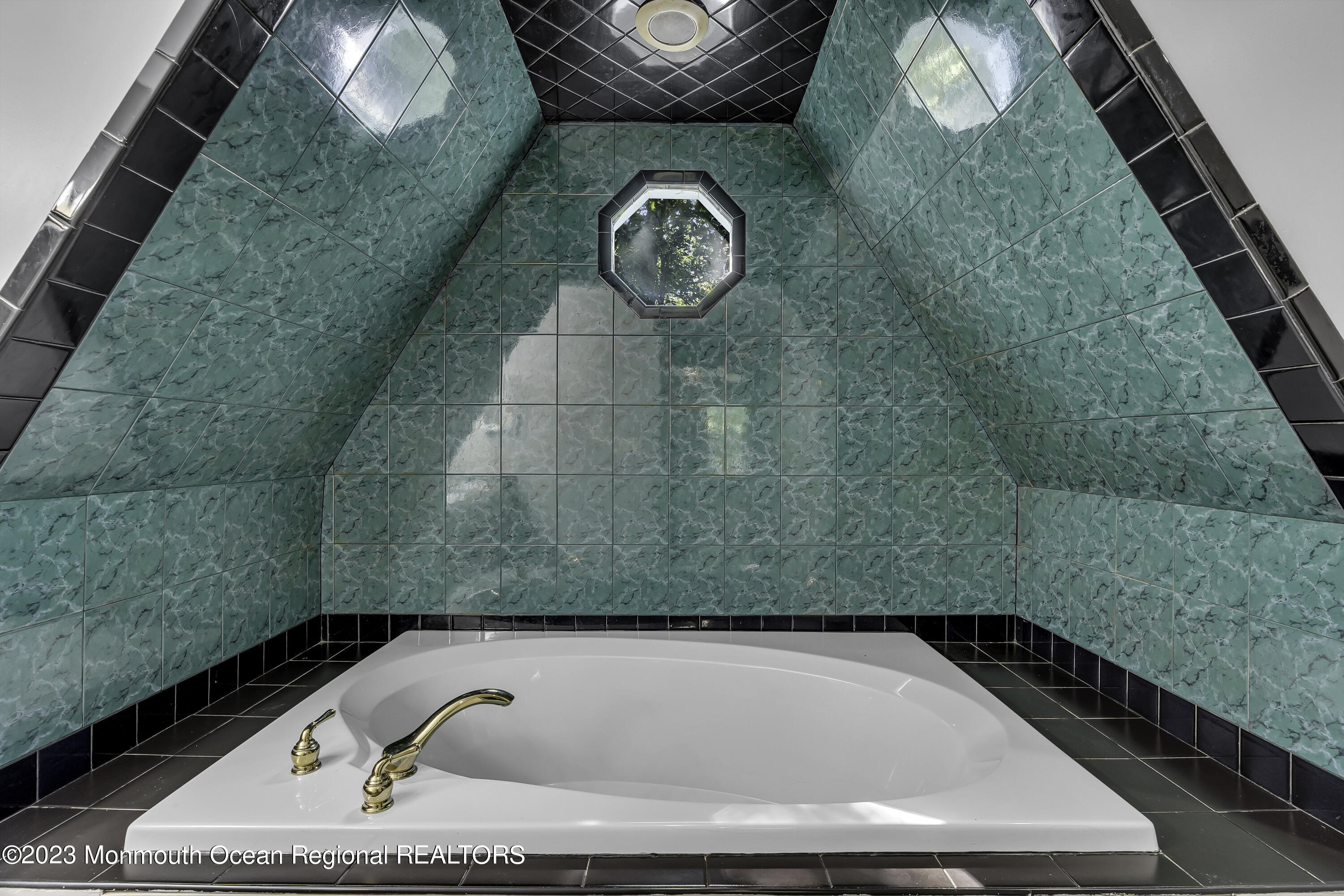 5 Frank Applegate Road Jackson, NJ 08527 - Photo 33 of 39 044_dsc05070