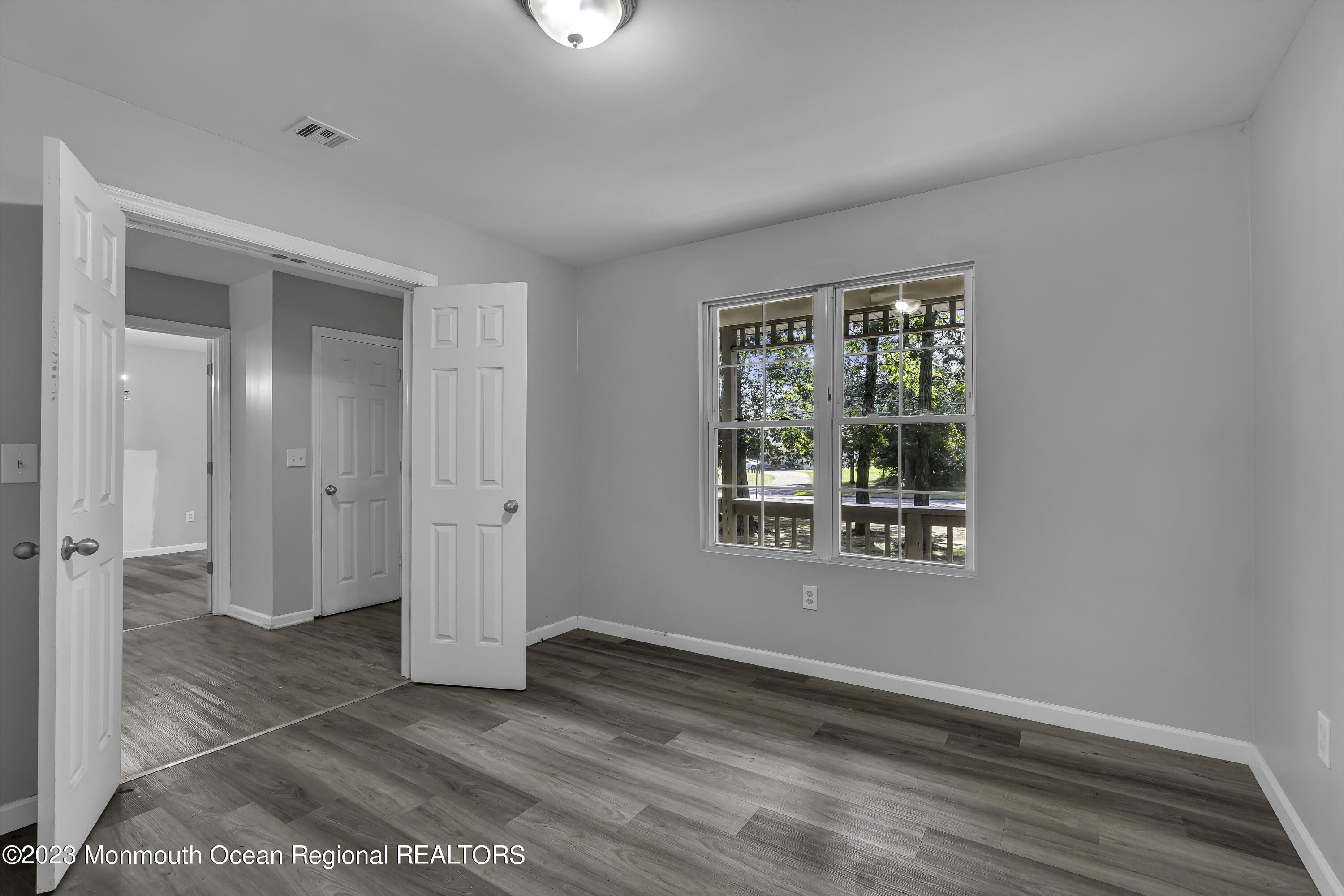 5 Frank Applegate Road Jackson, NJ 08527 - Photo 5 of 39 014_dsc04920