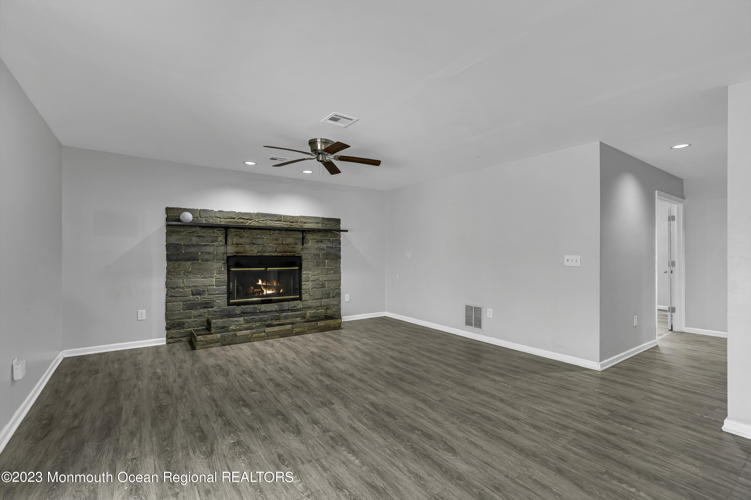 5 Frank Applegate Road Jackson, NJ 08527 - Photo 7 of 39 016_dsc04930-1