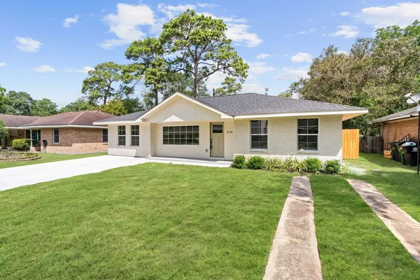 $550,000 | 2118 Wakefield Drive, Houston, TX 77018