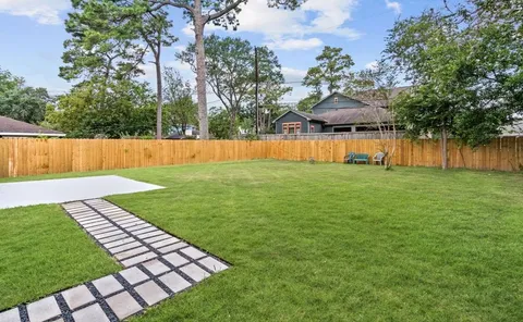 $550,000 | 2118 Wakefield Drive, Houston, TX 77018