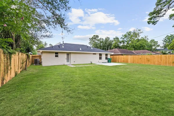 $550,000 | 2118 Wakefield Drive, Houston, TX 77018