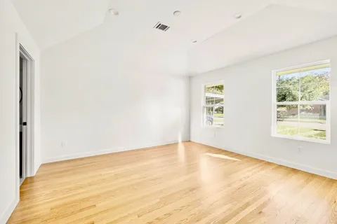 $550,000 | 2118 Wakefield Drive, Houston, TX 77018