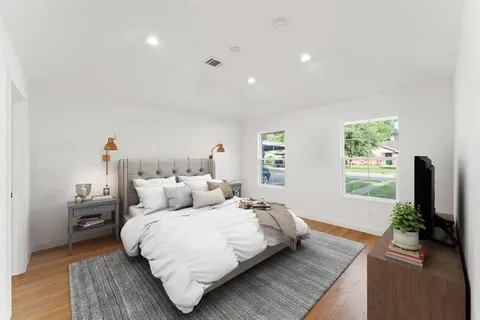 $550,000 | 2118 Wakefield Drive, Houston, TX 77018