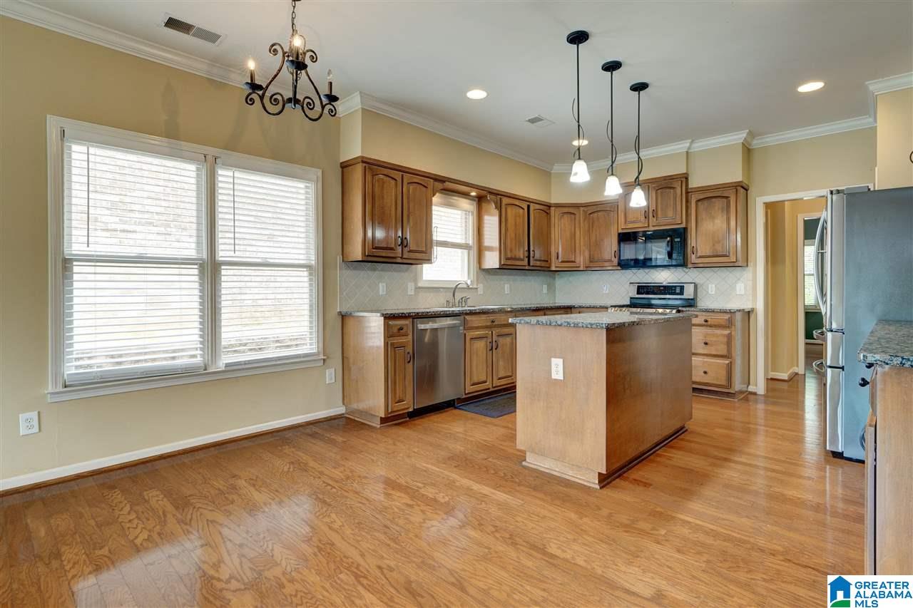 5253 Creekside Loop Birmingham, AL 35244 - Photo 8 of 31
