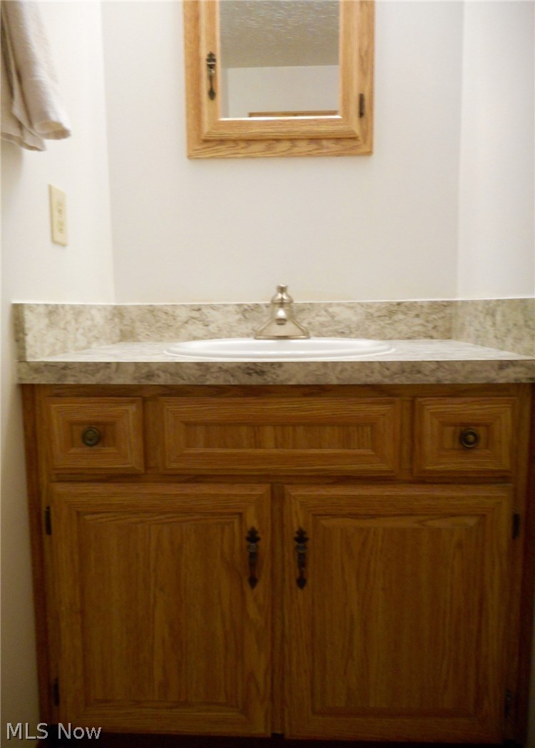 4856 Everett Road Akron, OH 44333 - Photo 12 of 27 Gallery Image 12
