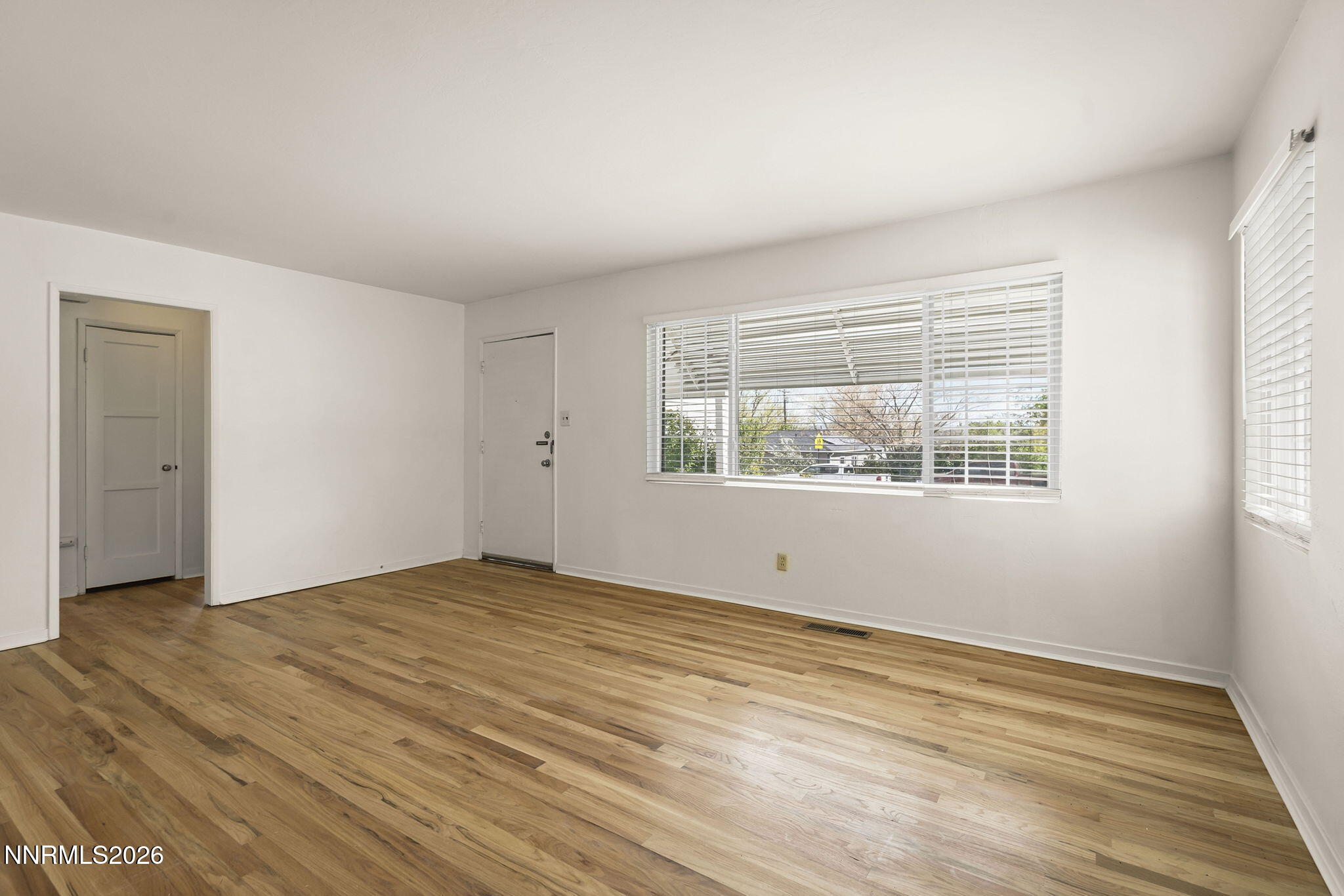 1785 Bonneville Avenue Reno, NV 89503 - Photo 11 of 30 8-web-or-mls-_DSC0972