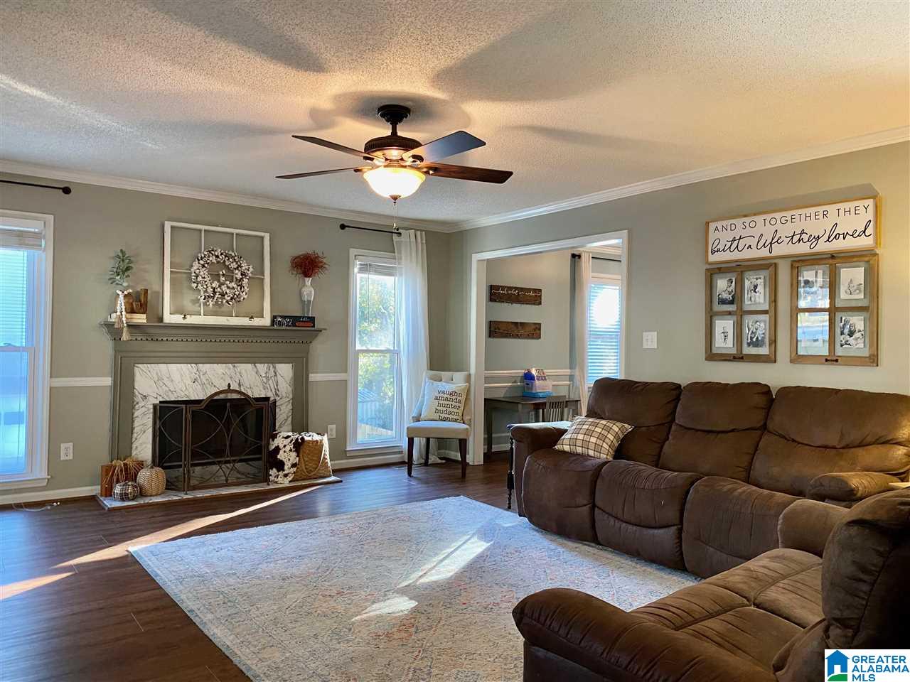 705 Olde Towne Circle Alabaster, AL 35007 - Photo 6 of 39