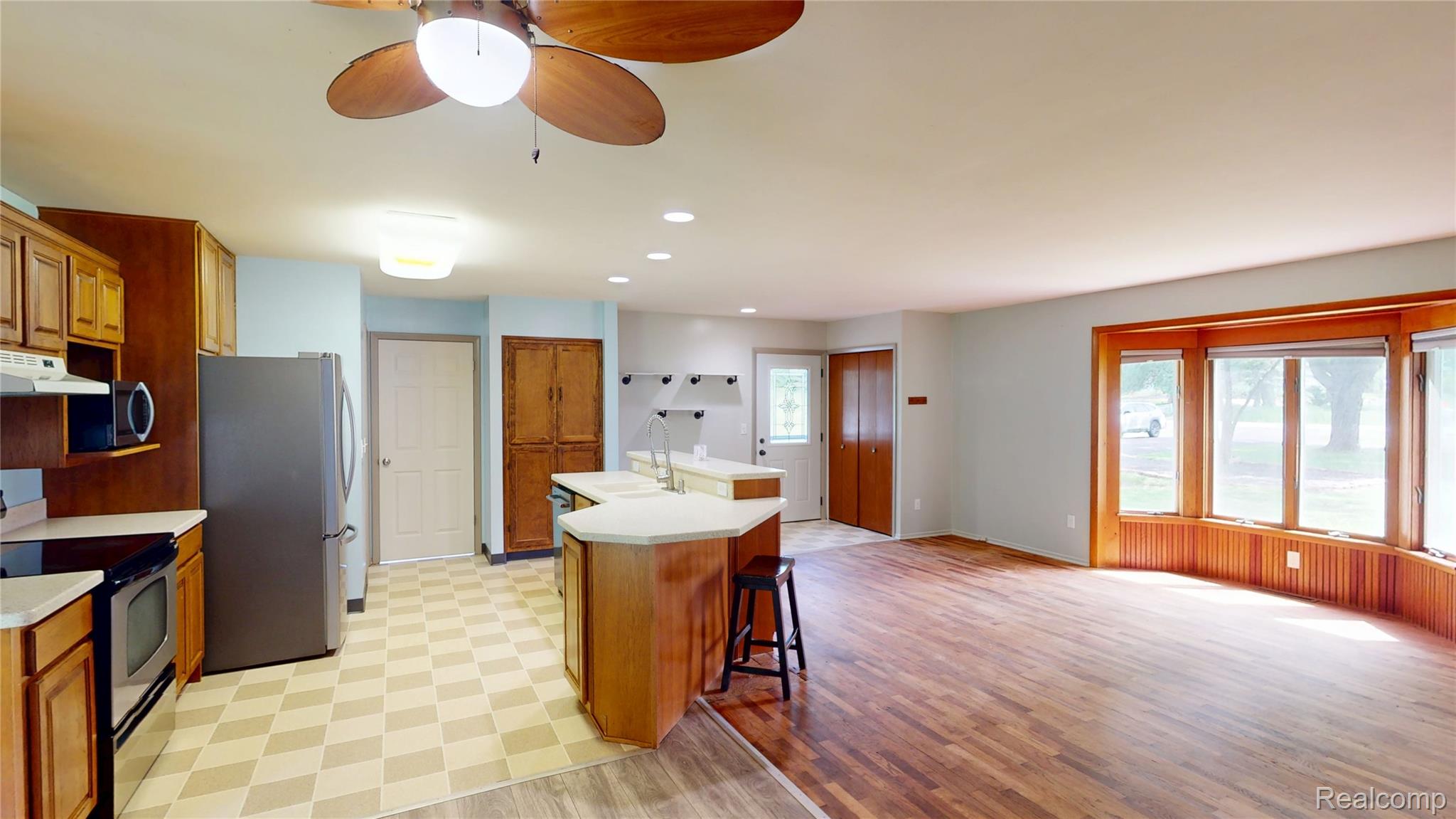 3157 North Irish Road Davison, MI 48423 - Photo 34 of 59 28.jpg