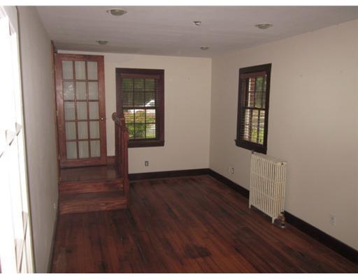 240 Main Street Westbrook, ME 04092 - Photo 12 of 25 Den/Family/Great Room.