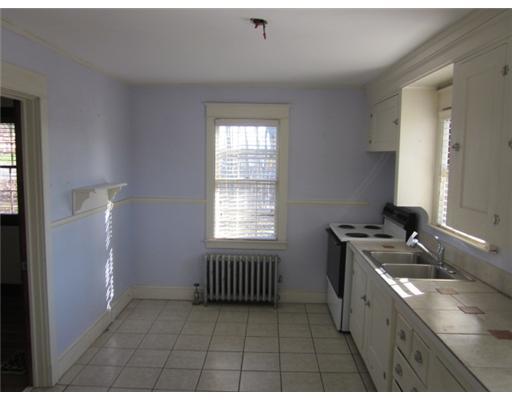 240 Main Street Westbrook, ME 04092 - Photo 9 of 25 Kitchen.