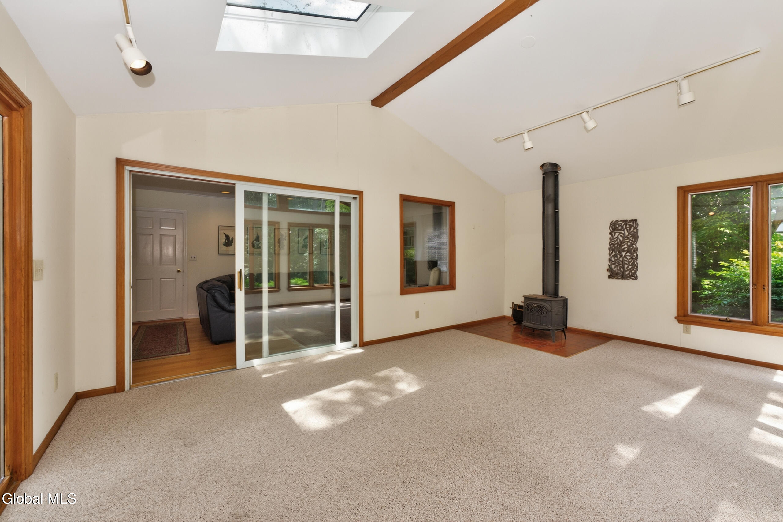 1222 Hempstead Road Niskayuna, NY 12309 - Photo 31 of 52 6 Sunroom 3