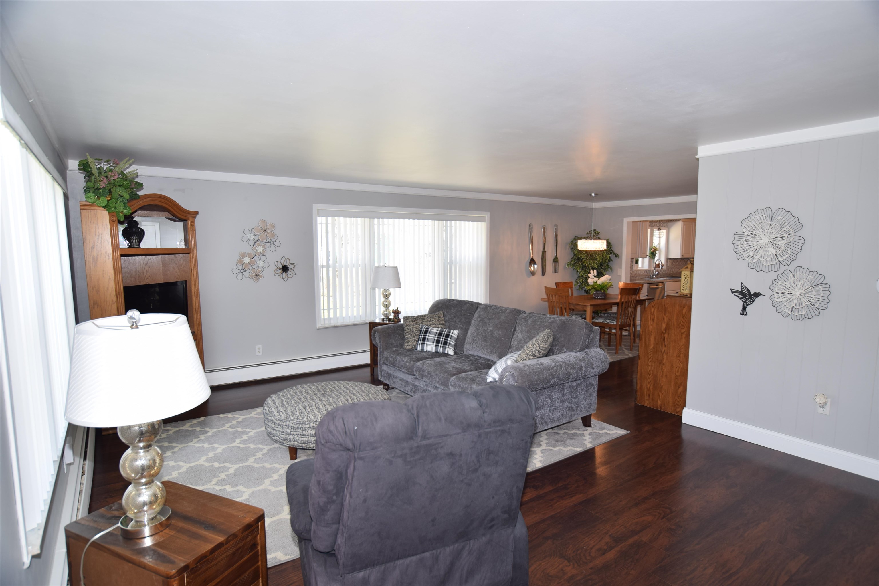 742 North Knight Road Bay City, MI 48708 - Photo 5 of 34