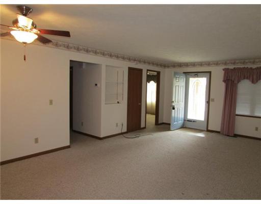 1540 Victorian Way, Unit 5 Springfield, OH 45503 - Photo 3 of 12