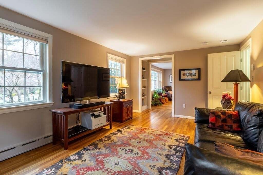239 Old Lancaster Road Sudbury, MA 01776 - Photo 11 of 24 Gallery Image 11