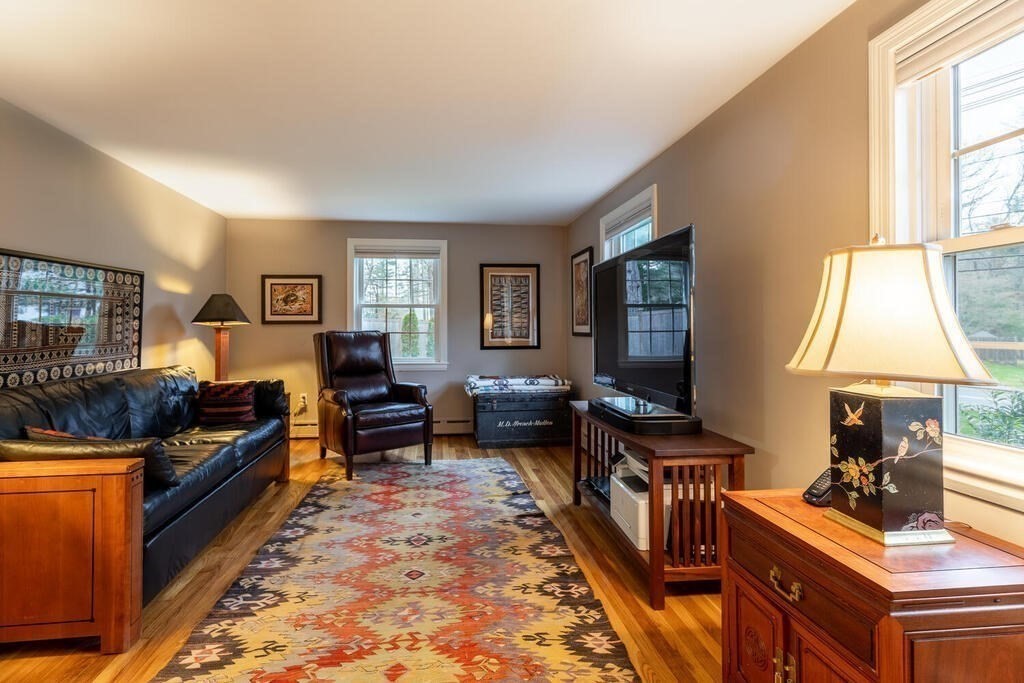 239 Old Lancaster Road Sudbury, MA 01776 - Photo 12 of 24 Gallery Image 12