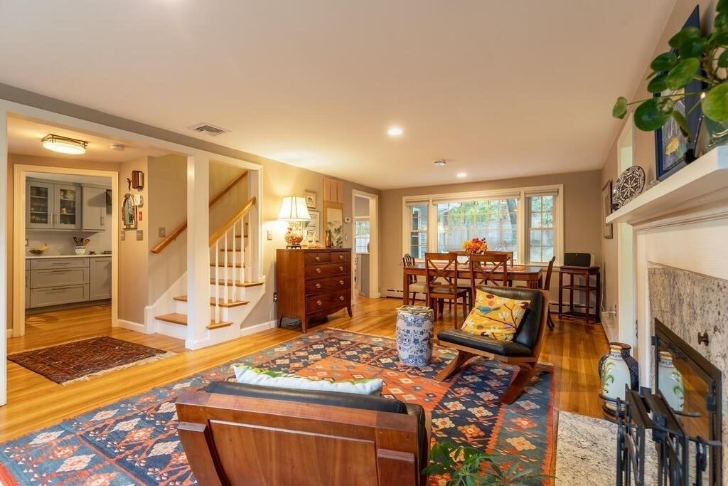 239 Old Lancaster Road Sudbury, MA 01776 - Photo 6 of 24 Gallery Image 6