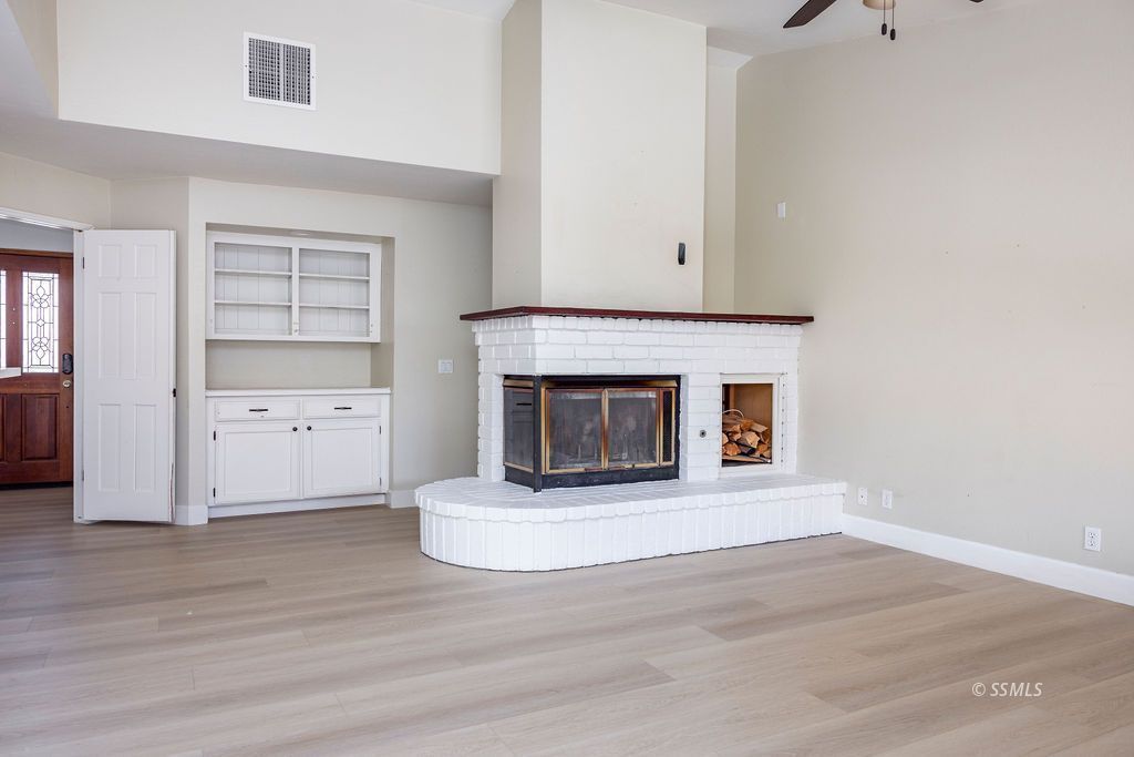 219 West Cobblestone Lane Ridgecrest, CA 93555 - Photo 10 of 50