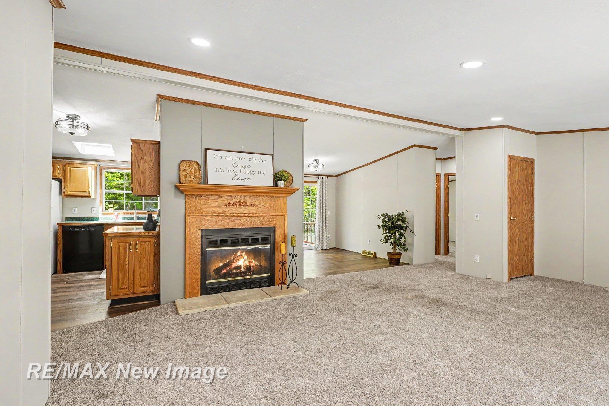 2827 North 11 Mile Road Coleman, MI 48618 - Photo 6 of 38