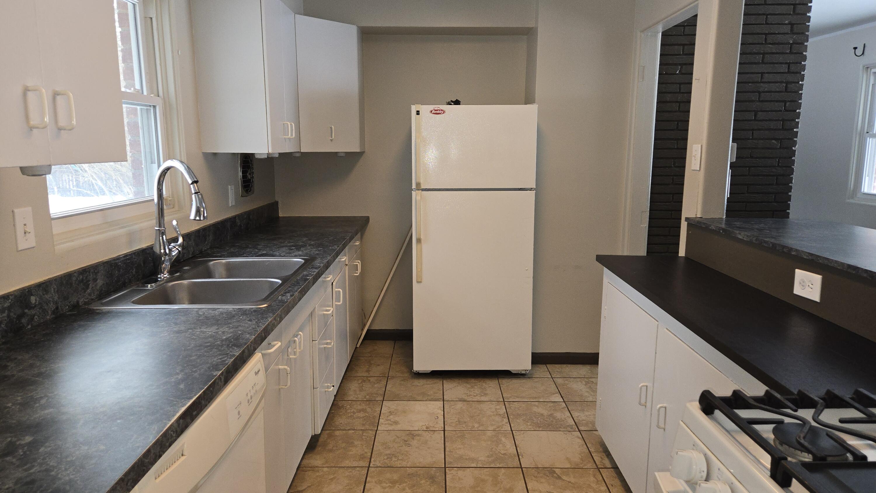 26060 West Nine Mile Road Southfield, MI 48033 - Photo 8 of 35 20250113_131402