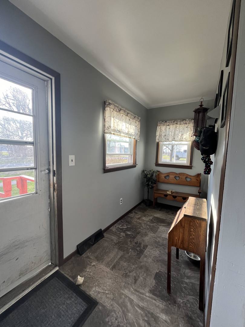 300 Main Street Leonore, IL 61332 - Photo 11 of 33 Gallery Image 11