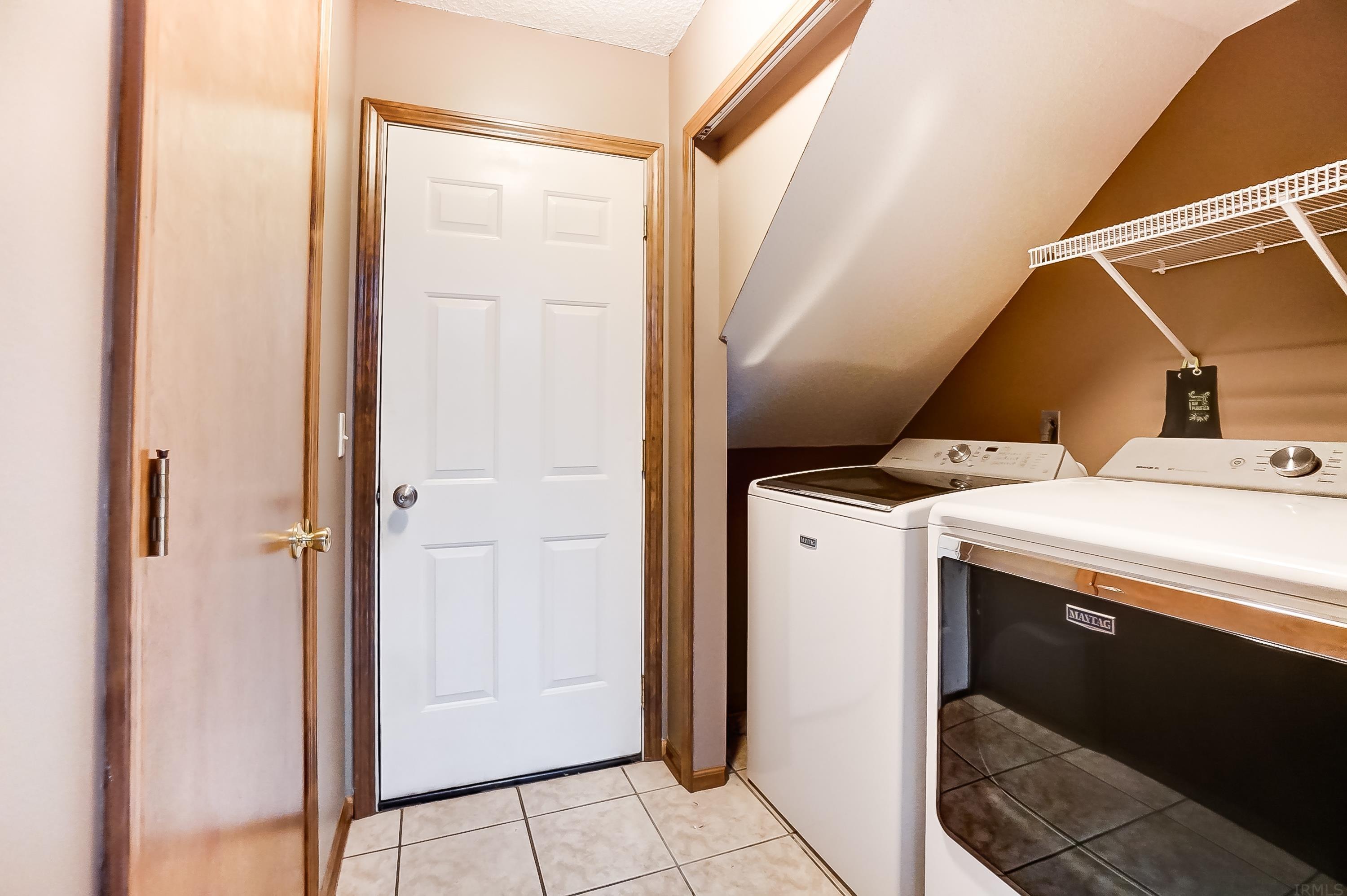 2029 Broken Oak Road Fort Wayne, IN 46818 - Photo 13 of 28