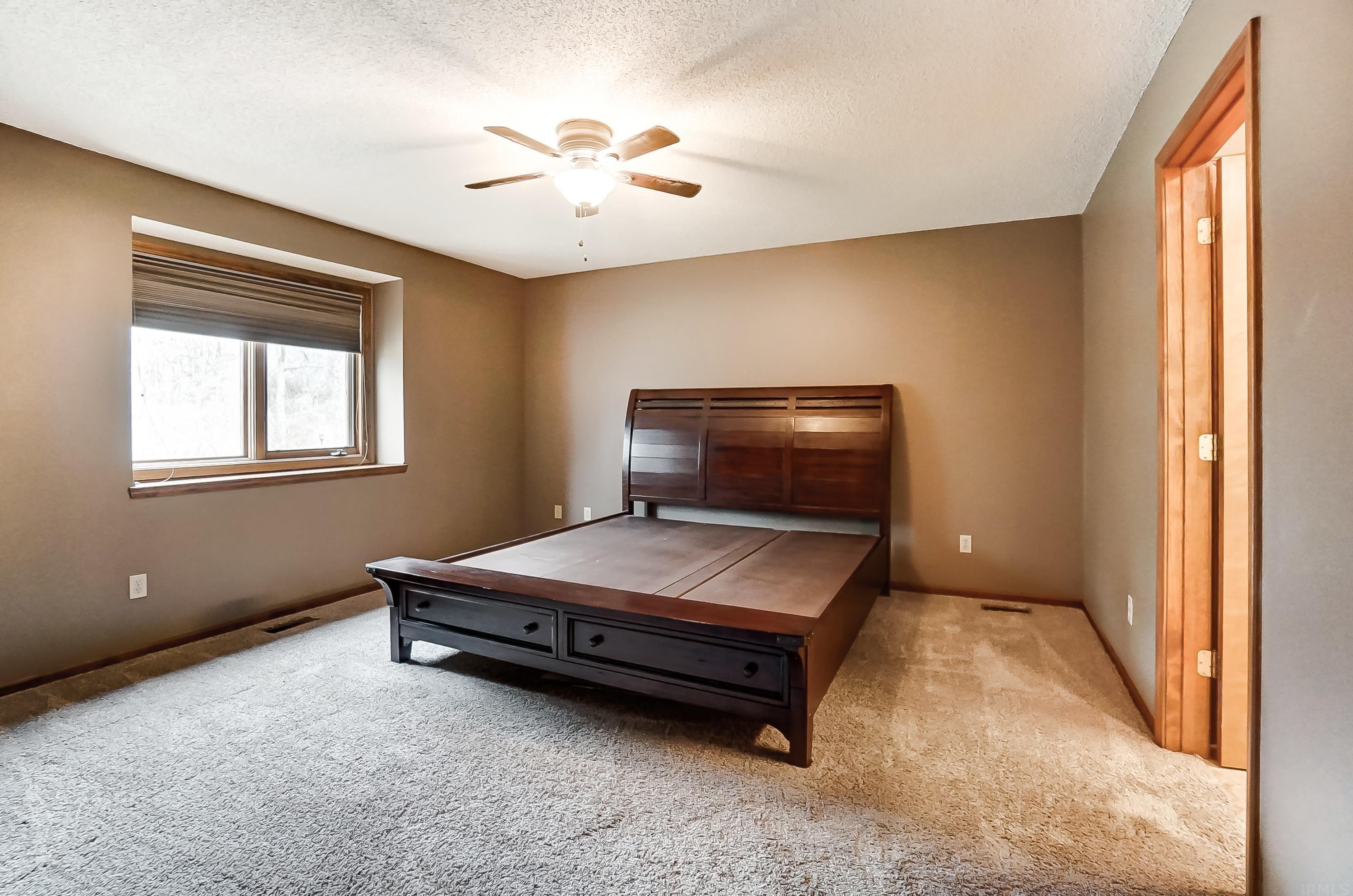 2029 Broken Oak Road Fort Wayne, IN 46818 - Photo 10 of 28