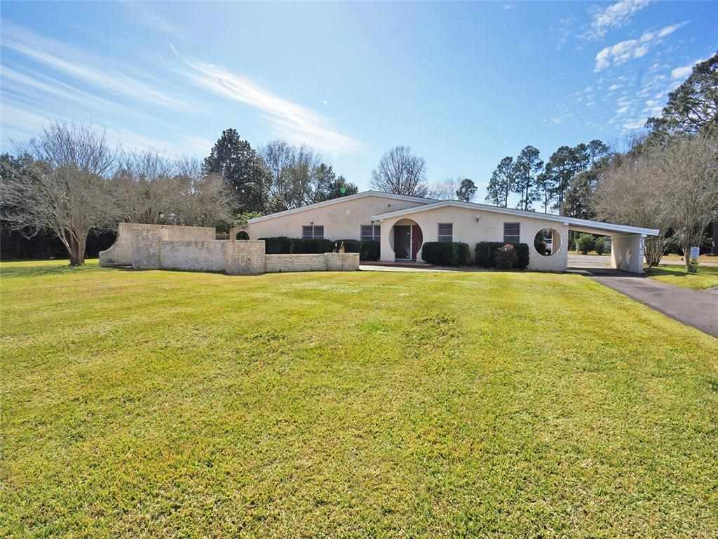 3738 Highway 1 Raceland, LA 70394 - Photo 2 of 39