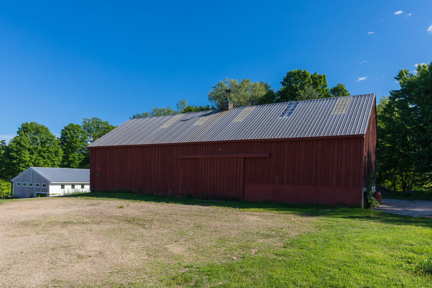 243 Knights Pond Road South Berwick, ME 03908 - Photo 32 of 47 Horse Barn