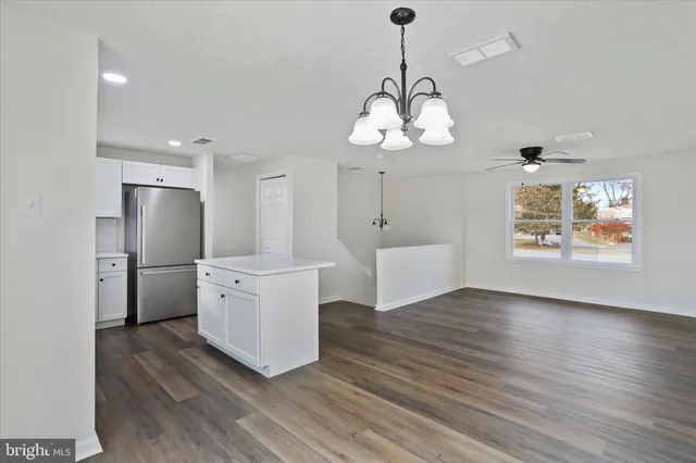 $324,900 | 672 Montmorency Drive, Bunker Hill, WV 25413