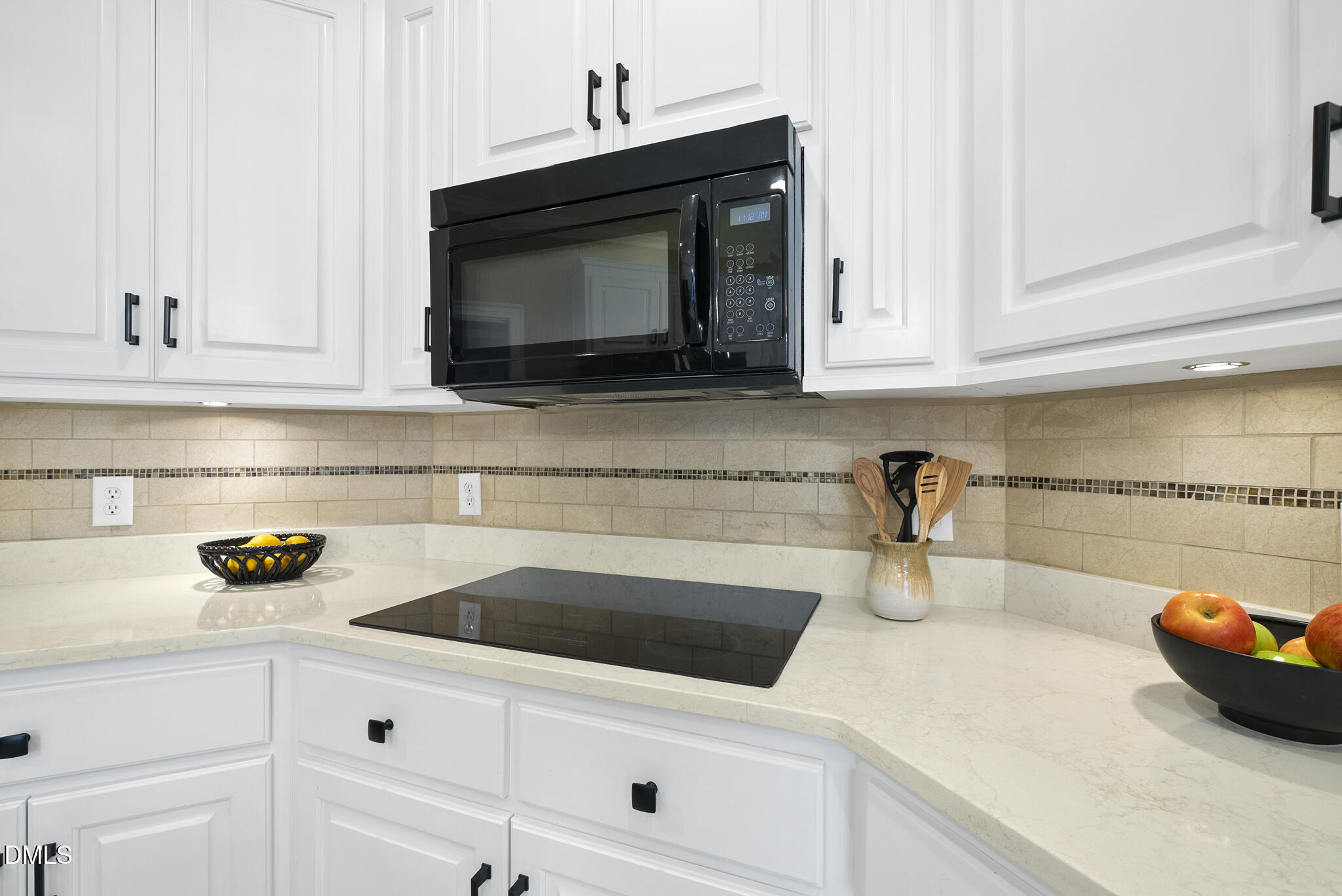 2441 Eagle Rock Road Wendell, NC 27591 - Photo 17 of 62 Under Cabinet Lighting