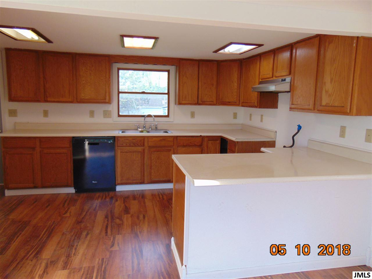512 East Main Street Springport, MI 49284 - Photo 16 of 25 Photo 16