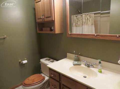 6242 West Stanley Road Mount Morris, MI 48458 - Photo 20 of 28 20394649-19.JPG