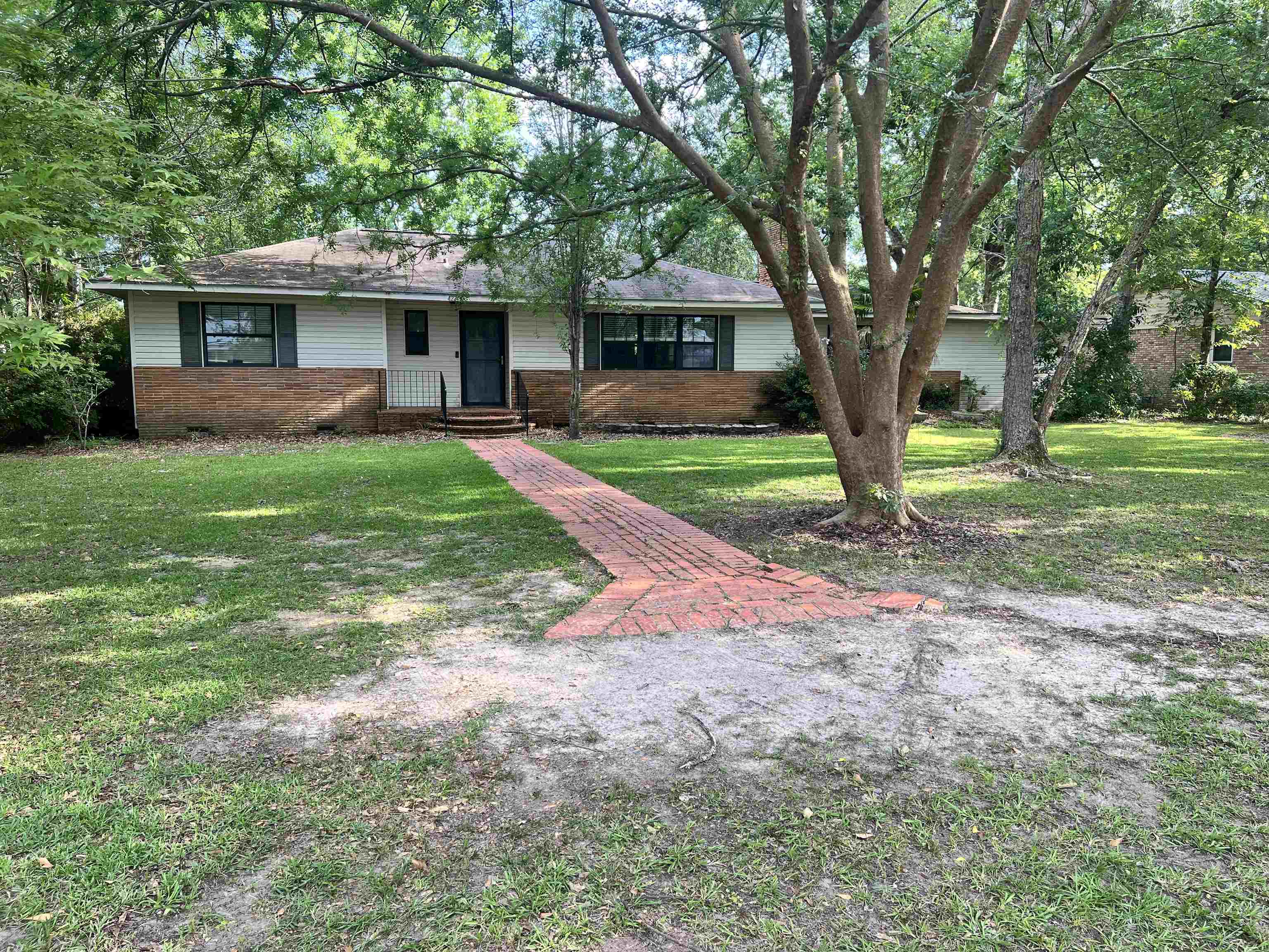 423 West Marigold Avenue Foley, AL 36535 - Photo 3 of 23