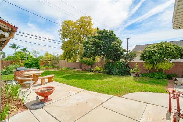 $925,000 | 15522 Yukon Avenue, Lawndale, CA 90260