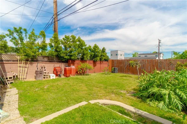$925,000 | 15522 Yukon Avenue, Lawndale, CA 90260