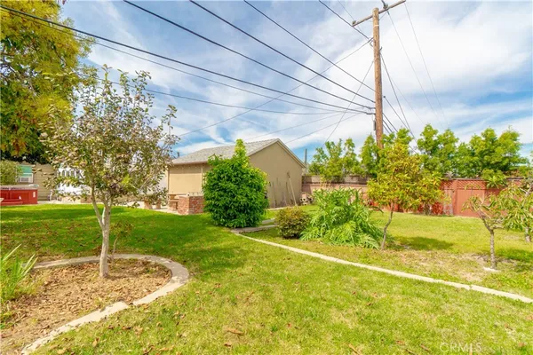 $925,000 | 15522 Yukon Avenue, Lawndale, CA 90260