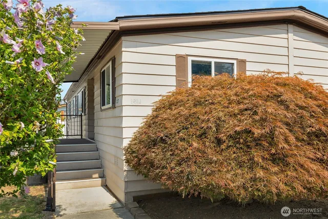 $125,950 | 620 112th Street Southeast, Unit 227, Everett, WA 98208