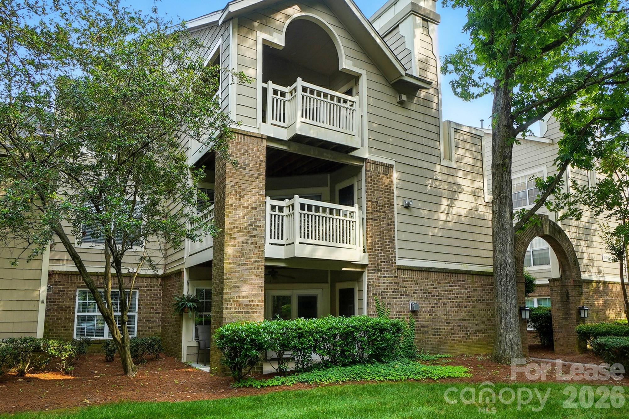 5007 Sharon Road, Unit R Charlotte, NC 28210 - Photo 5 of 43
