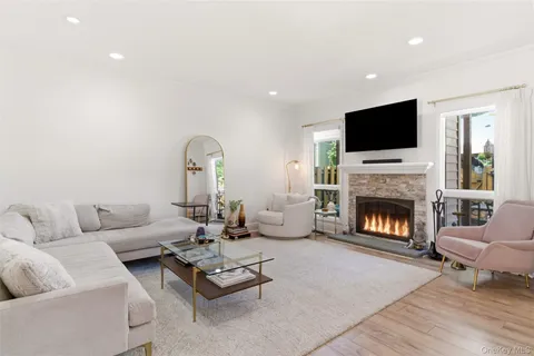 $965,000 | 67 Villas Circle, Melville, NY 11747