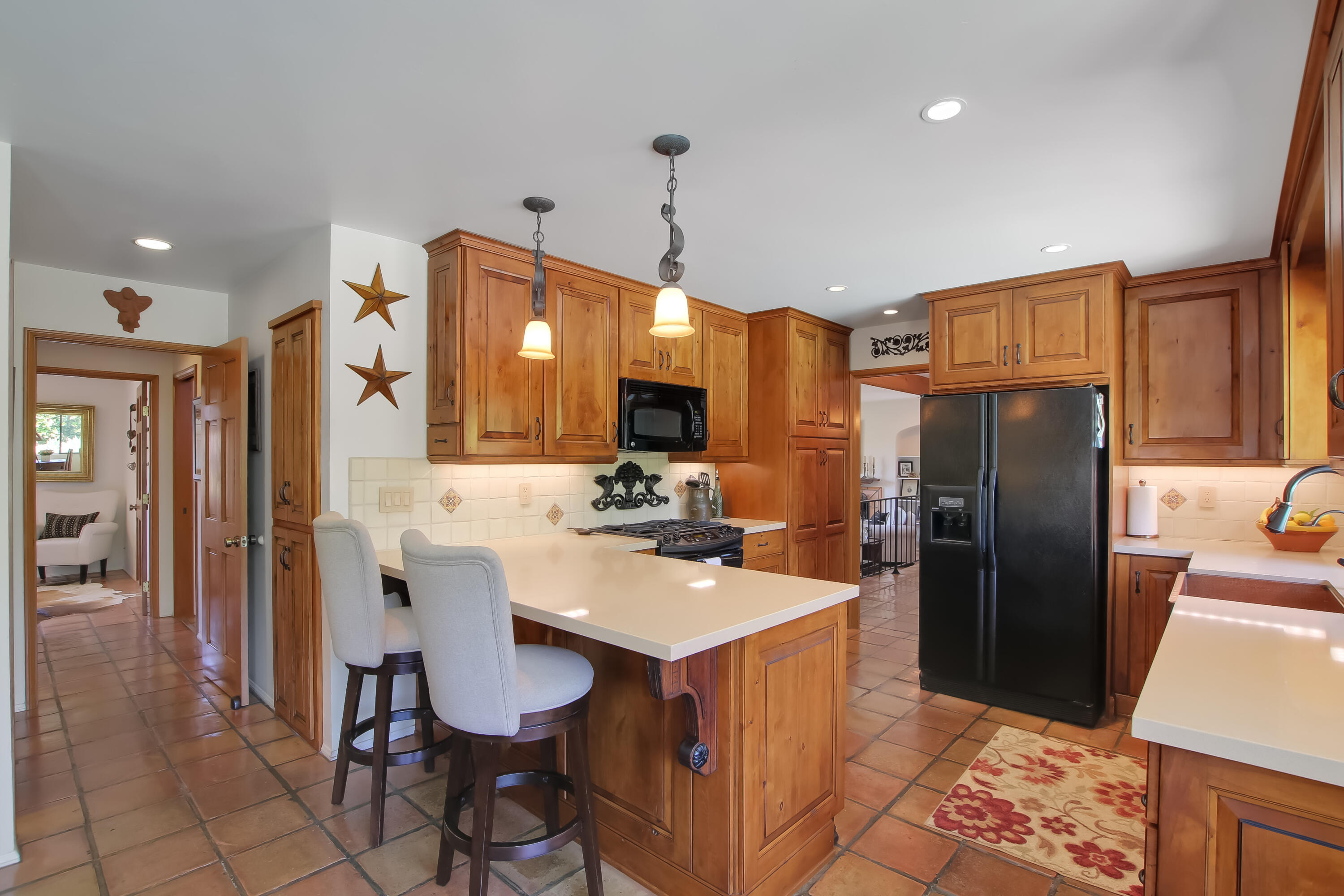 3760 Lincoln Road Santa Barbara, CA 93110 - Photo 11 of 39 047
