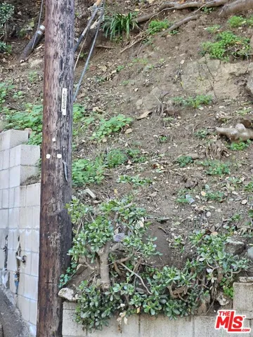 $69,900 | 6893 Pacific View Drive, Los Angeles, CA 90068