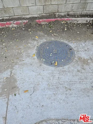 $69,900 | 6893 Pacific View Drive, Los Angeles, CA 90068