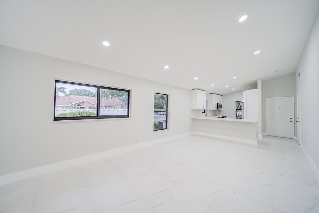 8067 Summerbreeze Lane Boca Raton, FL 33496 - Photo 3 of 29 8067 summerbreeze lane MLS-15