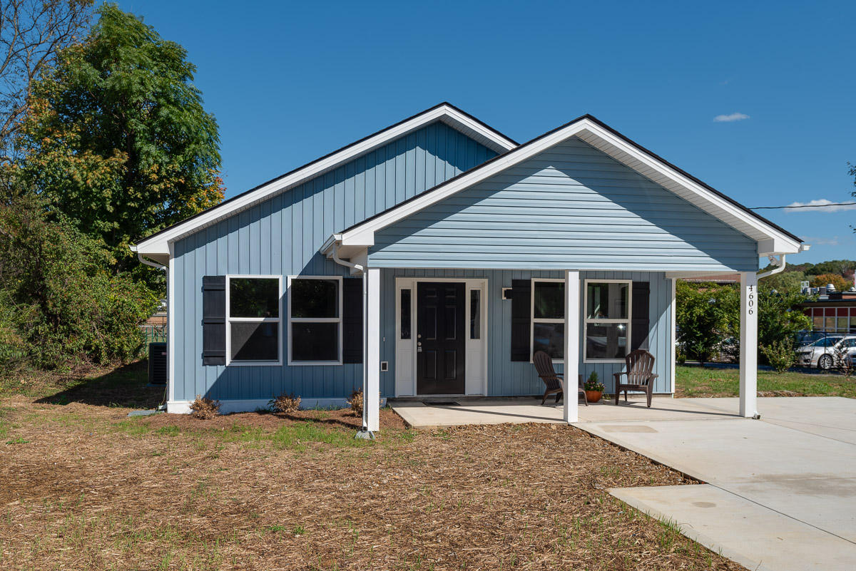 4606 Coster Road Knoxville, TN 37912 - Photo 1 of 11 JBP_Coster4606_Web-1