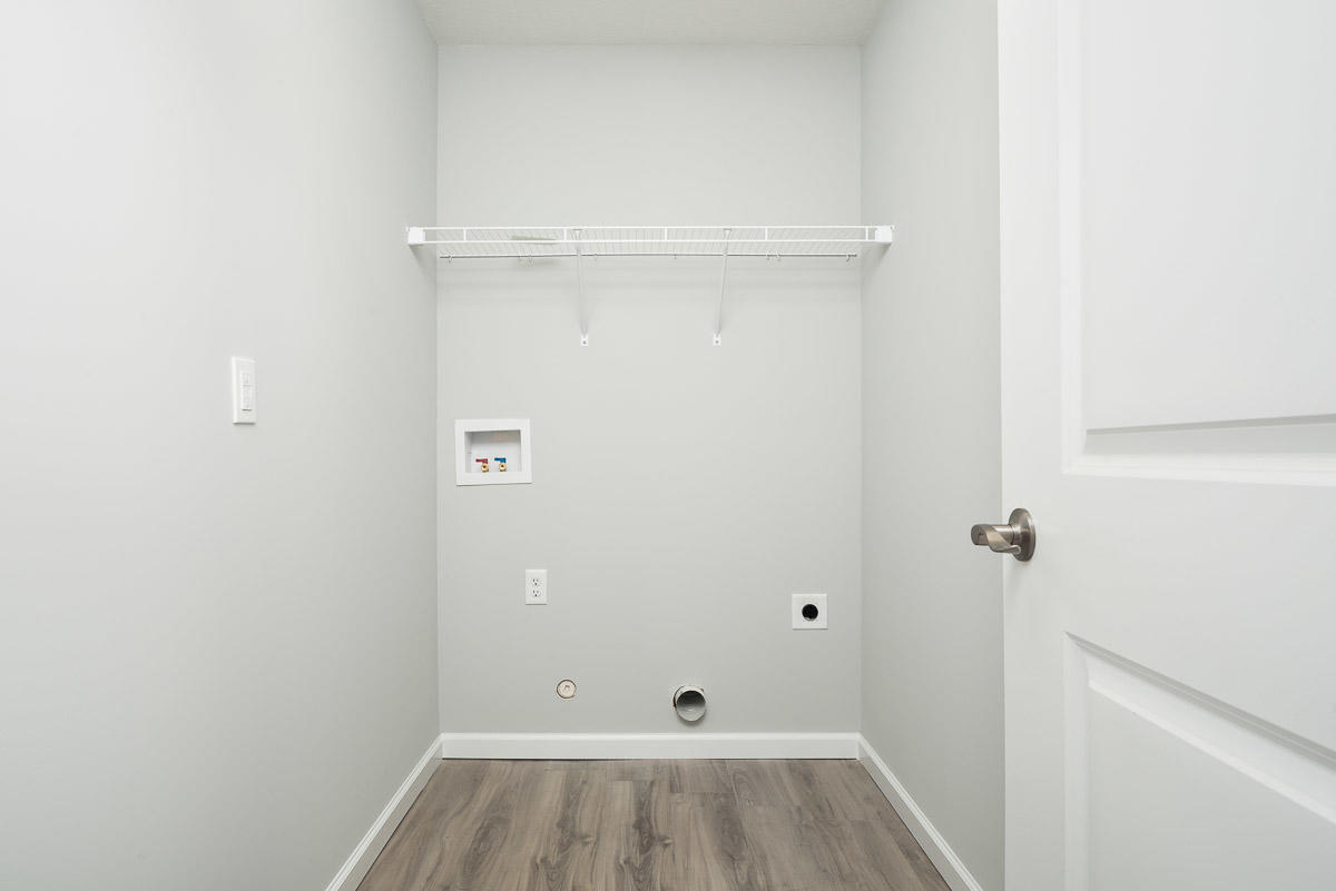 4606 Coster Road Knoxville, TN 37912 - Photo 10 of 11 Laundry Room
