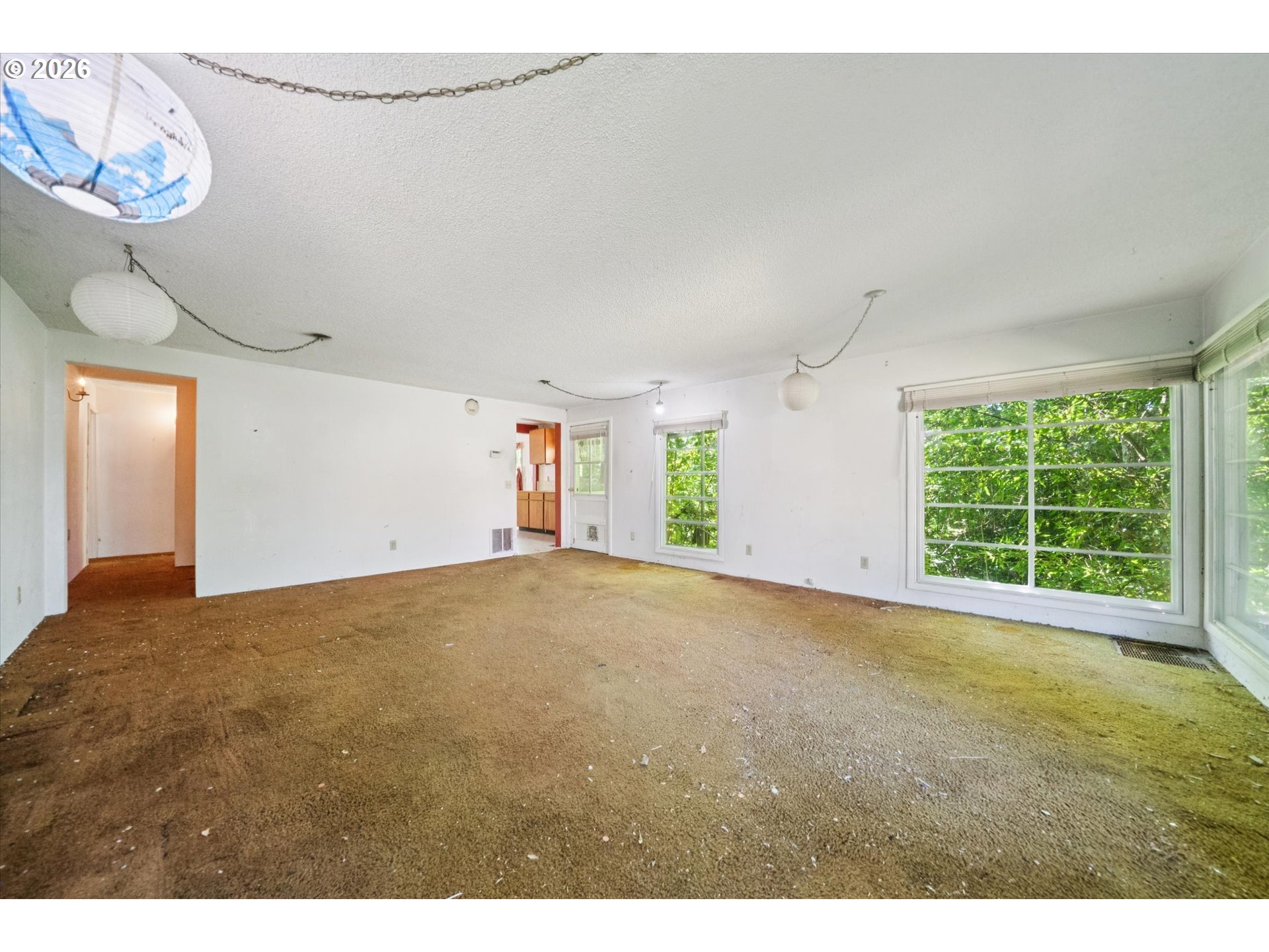4450 Southwest 107th Avenue Beaverton, OR 97005 - Photo 11 of 34